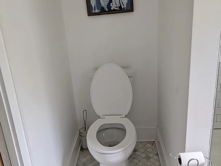 21 Wintergreen Ave — Photo 9