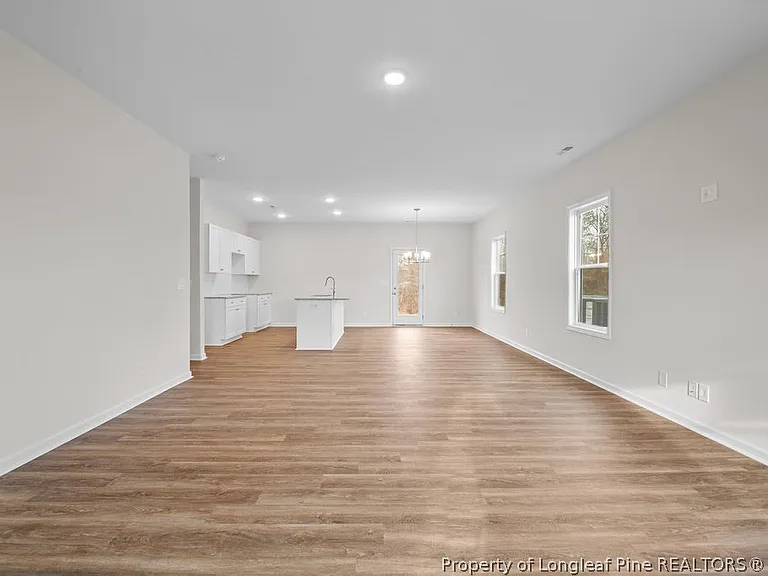 166 Brickendon Ln #276 — Photo 4