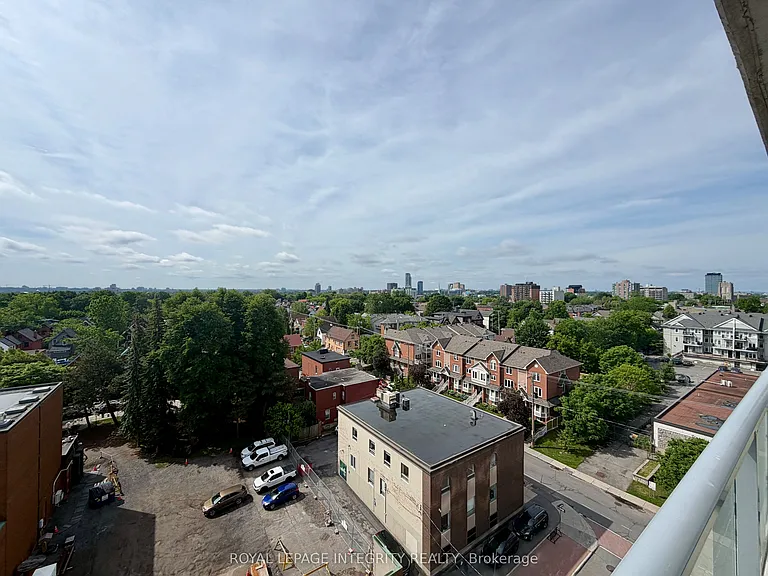 255 Bay St #910 — Photo 20