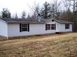 294 Campbell Pl, Galax, VA 24333