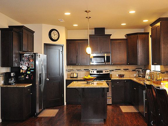 4th image of 9861 Jensen Dr SE