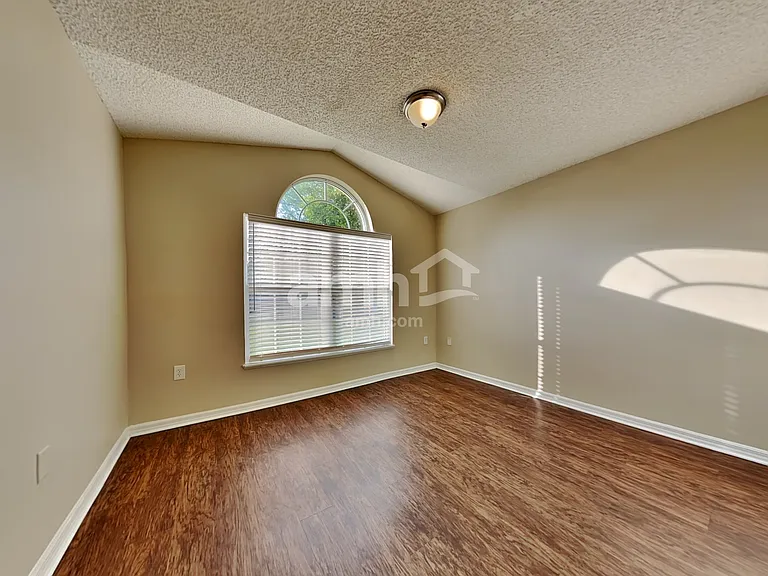 1830 Asgard Ct — Photo 14