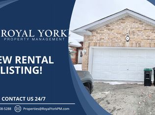 4 Stollar Blvd, Barrie, ON L4M6N8