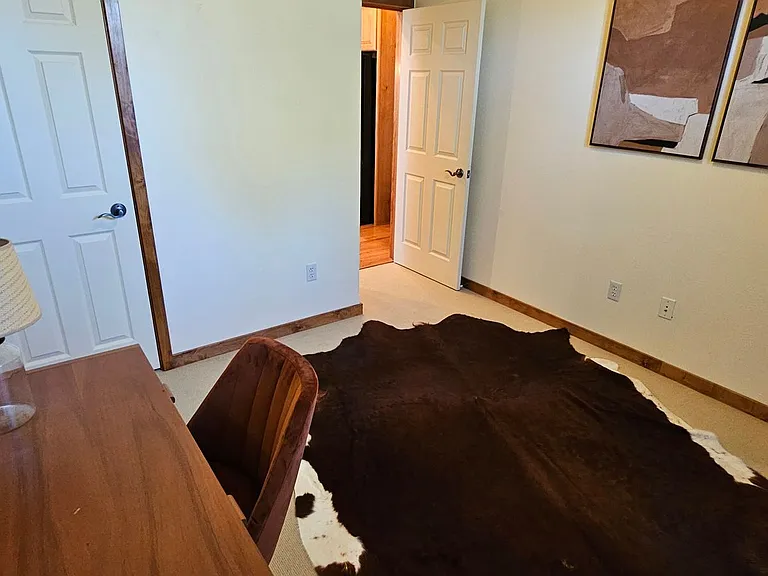 2334 W Beall St #1 — Photo 11