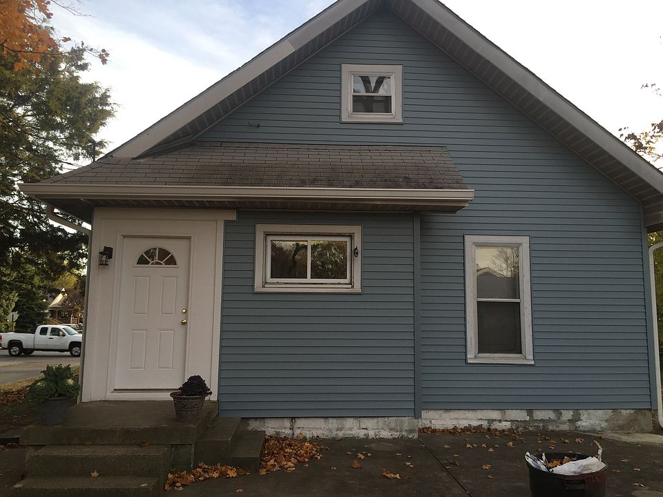 2nd image of 4960 E 10th St