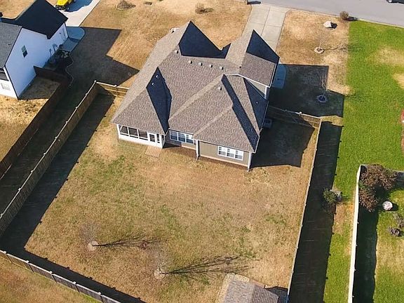 4th image of 234 Drema Ct