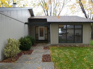 929 E Rio Pinar Ln, Eagle, ID 83616