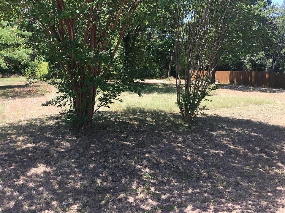 1st image of 1079 Westpark Cir S