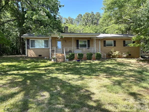 2307 Harris Henrietta Rd, Mooresboro, NC 28114