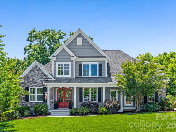 3522 Aqua Point Dr, York, SC 29745
