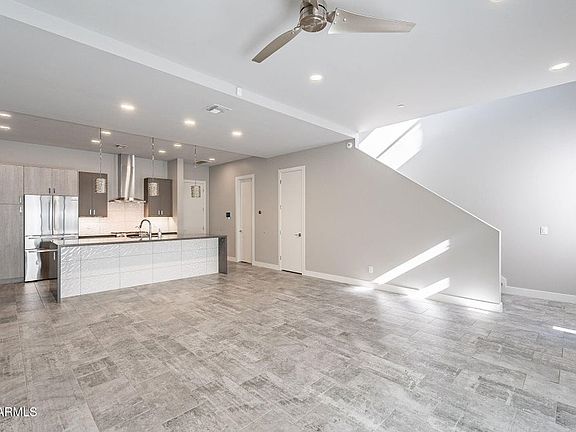 3rd image of 2645 E Osborn Rd #3