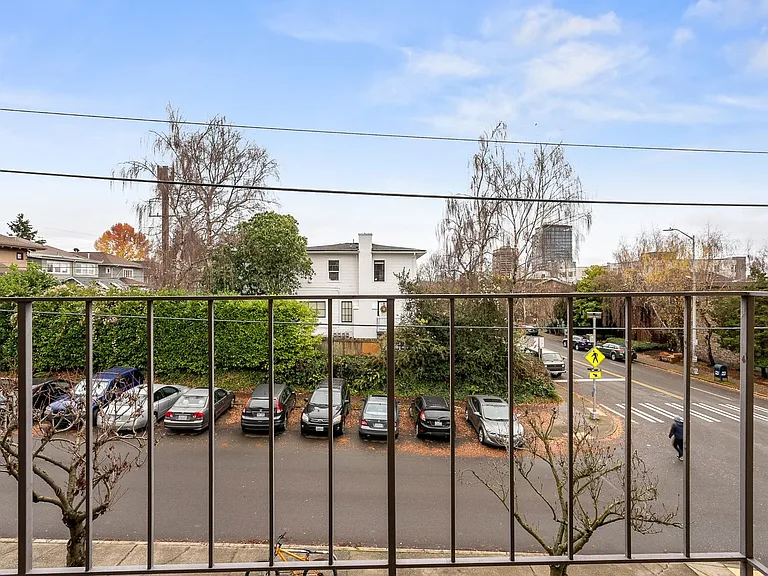 Stonebridge Apartments — Photo 79
