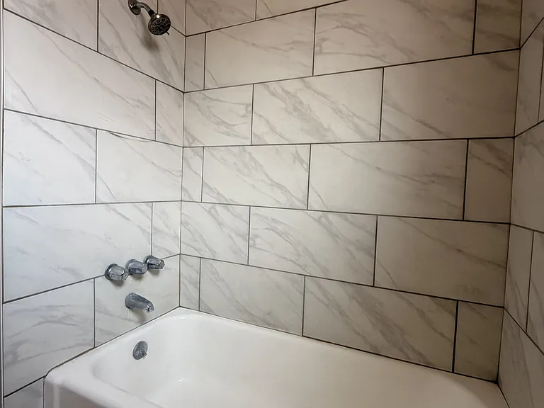 2627 Dakota St NE #3 — Photo 7