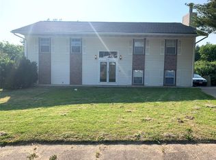 5187 Abington Rd, Florissant, MO 63033