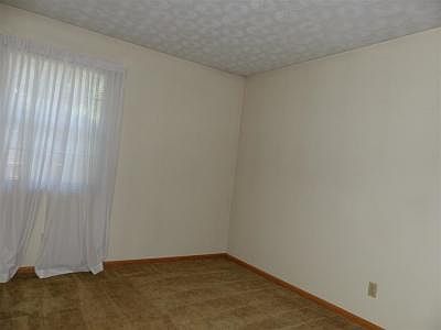 5th image of 2226 Avinell Dr