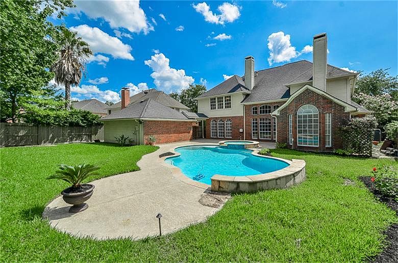 1st image of 3403 S Lake Village Dr