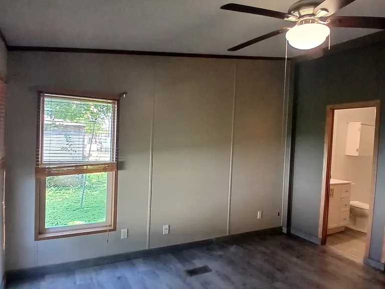Andover Estates — Photo 32