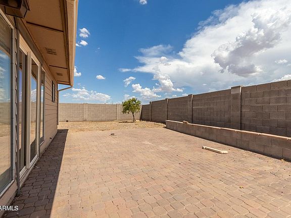 3rd image of 10133 W CENTURY Drive