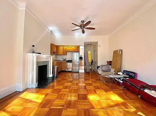 Rented by Oxford Property Group | media 9