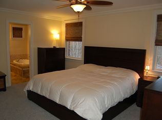 2090 English Turn Dr, Presto, PA 15142