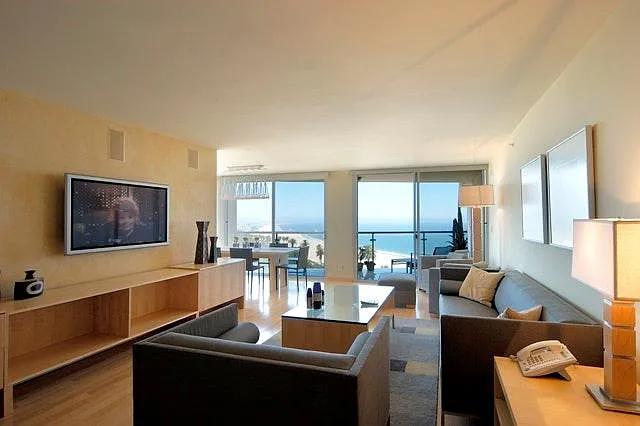 201 Ocean Ave #1409B — Photo 5