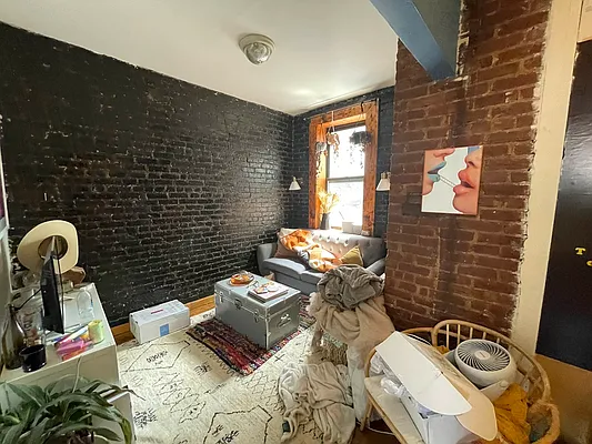 Rented by Best Apartments North Inc | media 43