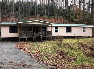 1080 Jenkins Branch Rd, Bryson City, NC 28713