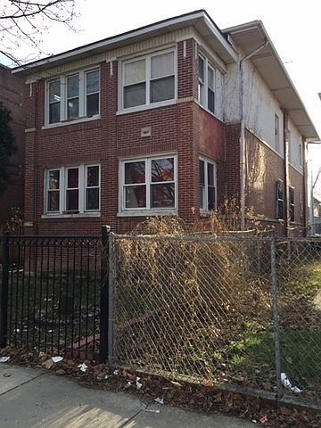 1st image of 4826 N Lawndale Ave