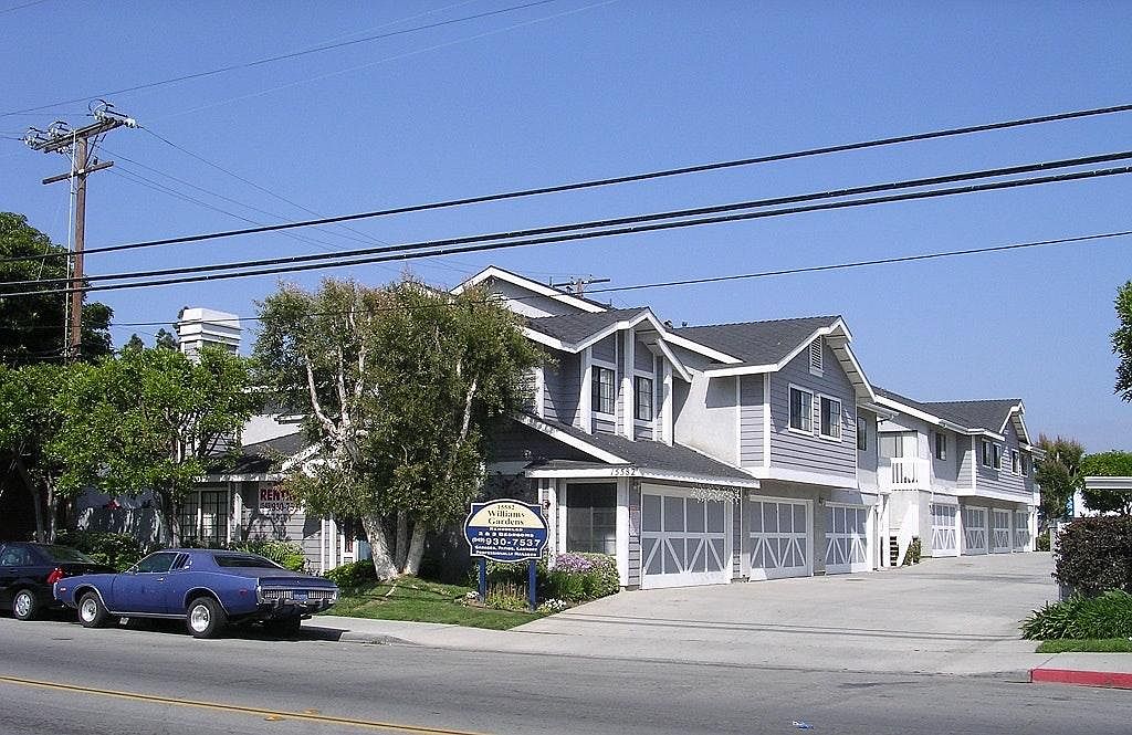 15582 Williams St, Tustin, CA 92780 Zillow