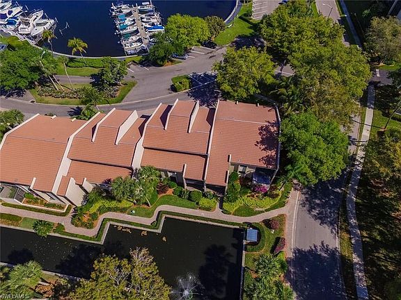 4th image of 4855 Dockside Dr APT 203