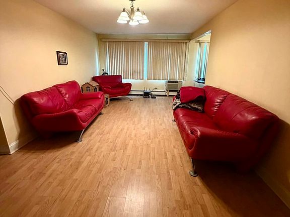 3rd image of 916 E Old Willow Rd APT 102