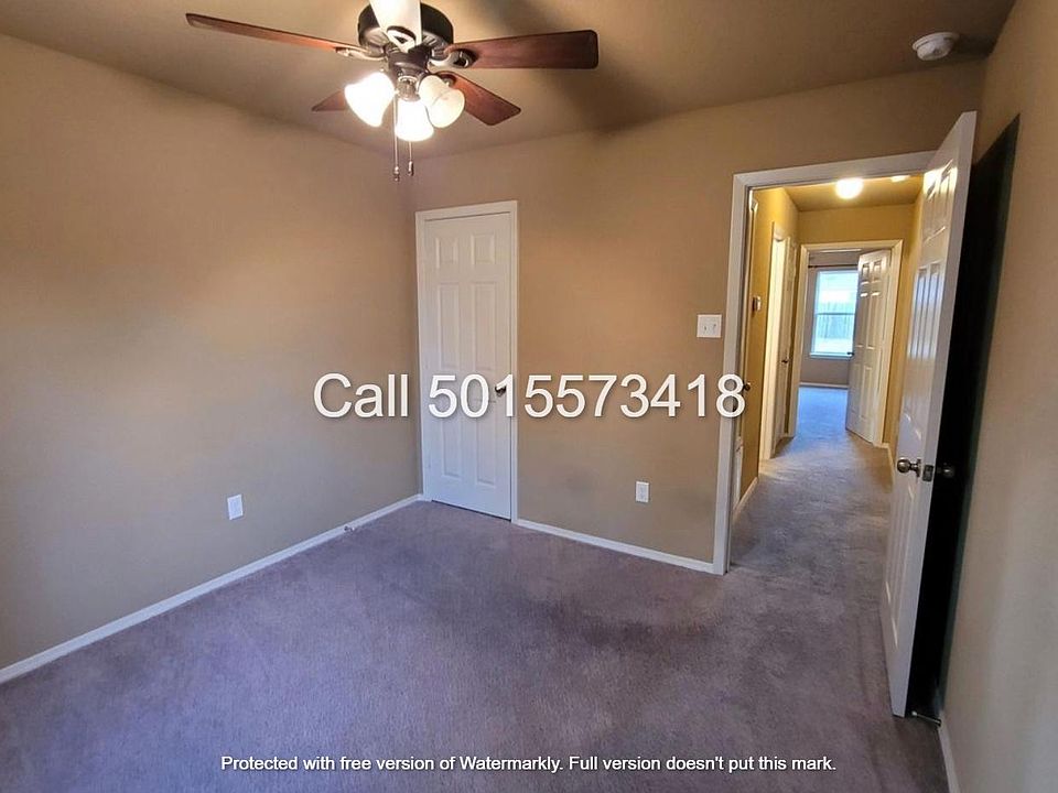 1st image of 3040 Beechwood Dr