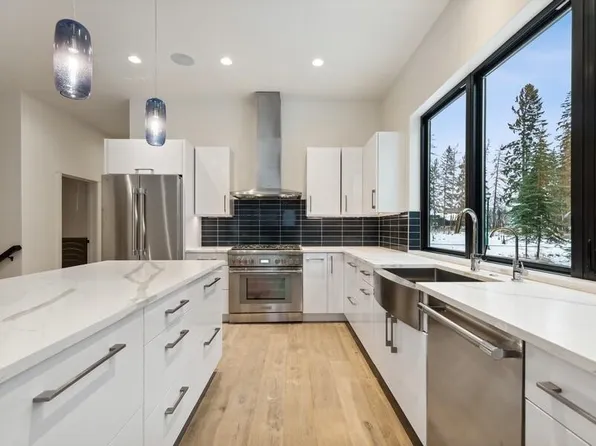 158 Mountain Brook Ln, Whitefish, MT 59937
