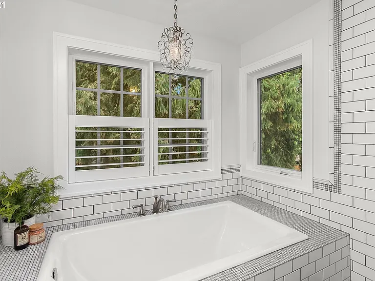 3155 Upper Dr — Photo 15