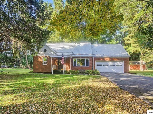 83 Mount Vernon Ave, Fredericktown, OH 43019
