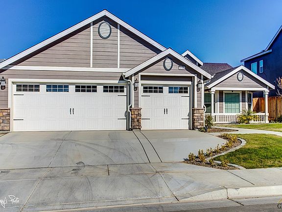 3rd image of 9512 Mountain Aspen Ln