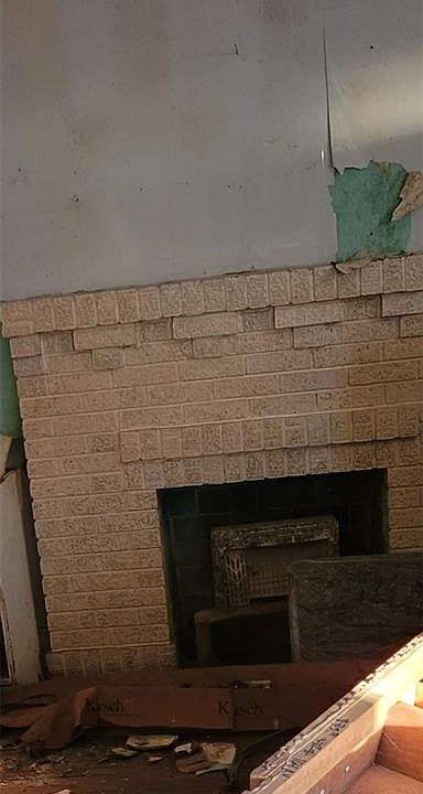 2nd image of 726 Troup Ave
