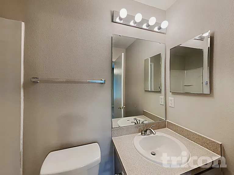 137 Brays Island Ln — Photo 8