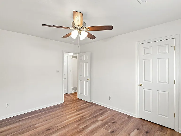 3518-3520 Prescott Dr. — Photo 11