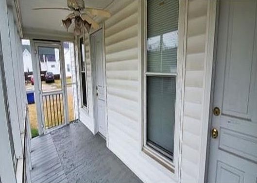 2nd image of 500 E Hill St #B
