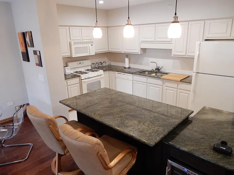770 Pearson St #802 — Photo 28