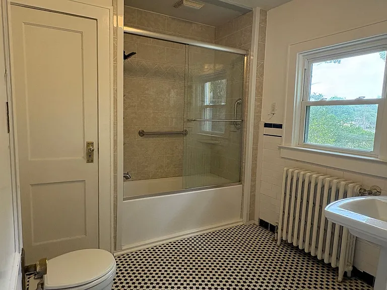 180 Cherokee Rd — Photo 23