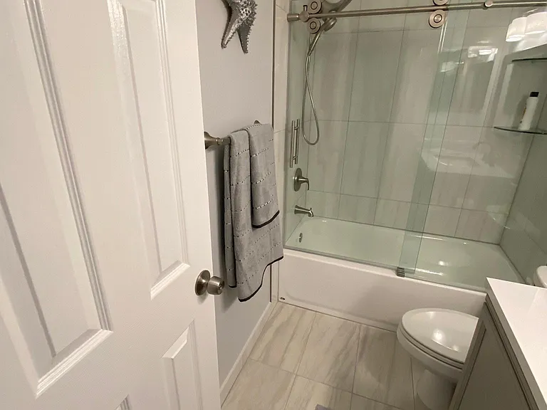 408 Windrush Bay Dr — Photo 20