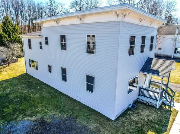 2182 Oran Delphi Rd, New Woodstock, NY 13122