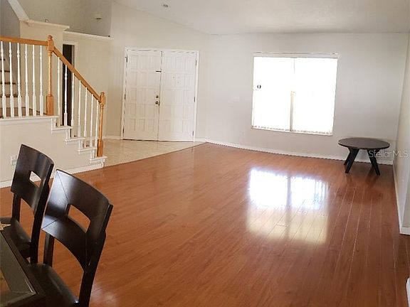 2nd image of 609 Bulrushes Ct