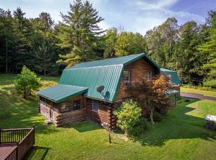84 State Line Rd, Vestal, NY 13850