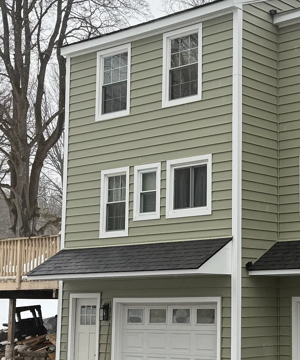 3 bed, 1.5 bath, 1824 sqft, $3,200 — Photo 1