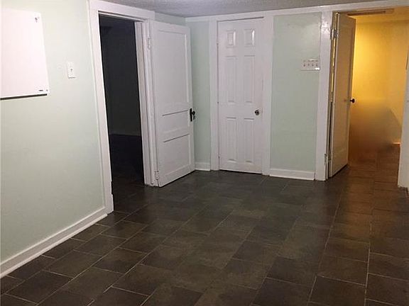 5th image of 3817 Palmyra St APT A