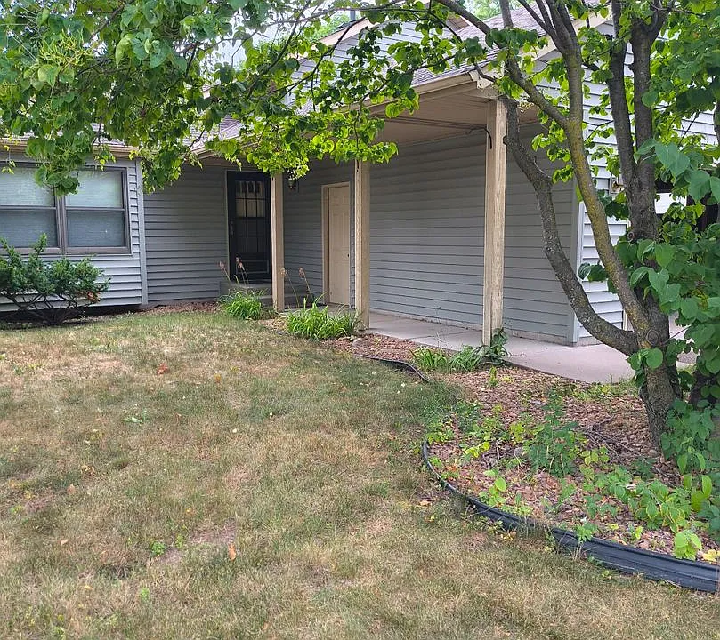 1250 Silverwood Ct