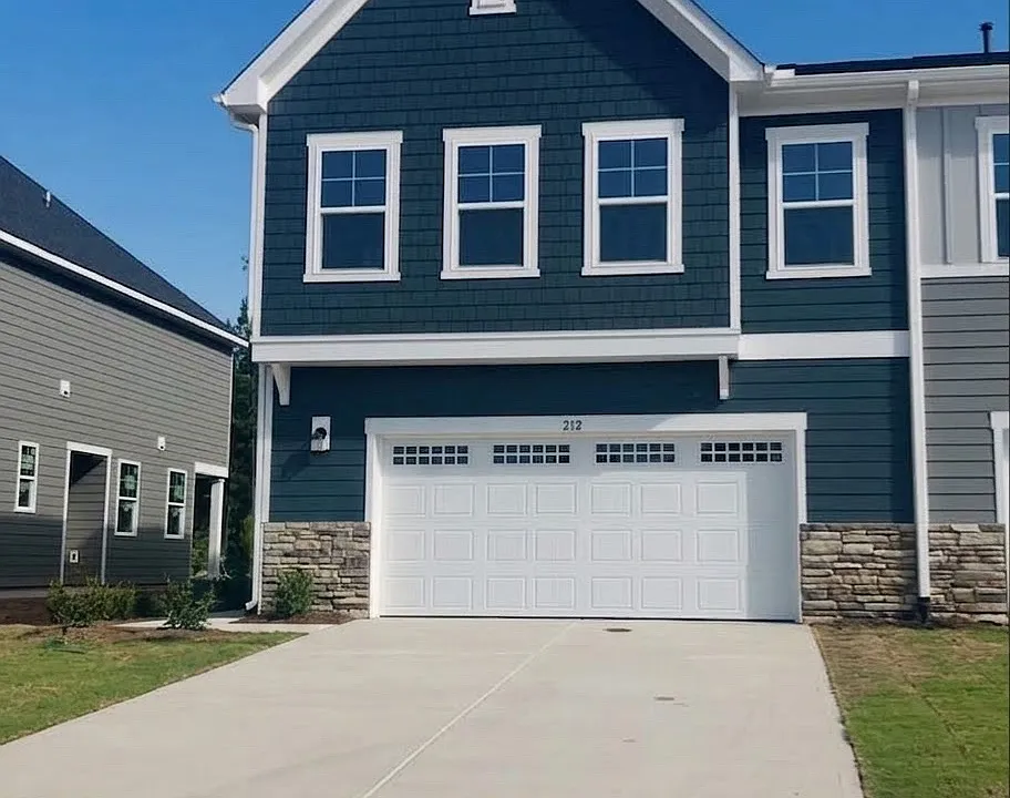 212 Deercroft Dr